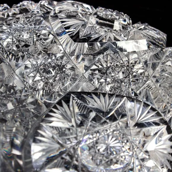 AMERICA Brilliant Crystal Nappy Bowl | Beautiful Intricate Pattern | Excellent - Picture 6 of 9